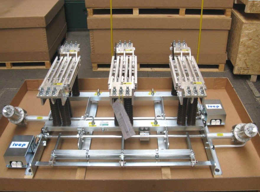 Suministro de 18ud. Seccionadores MT Indoor , Motorizados y dotados de Circuito Principal de Alta Intensidad , destinados al equipamiento de un Laboratorio de Ensayos de Alta Potencia Nacional.